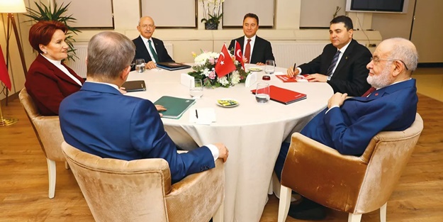 Terör masasından 3 maymun taktiği