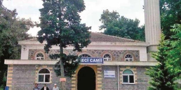 'Terör örgütlerinden uzak durun' diyen imama 'sesini kes' kurşunu