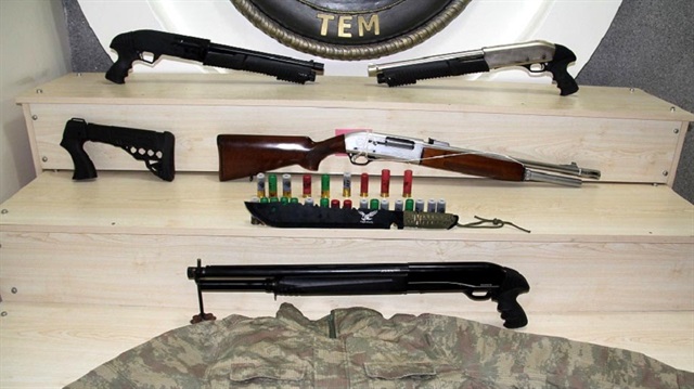 Terör örgütü adına yol kesen 16 kişi yakalandı