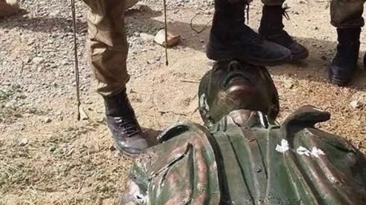 Terör örgütü PKK kaçarken 'putlarını' bile gömmüş!