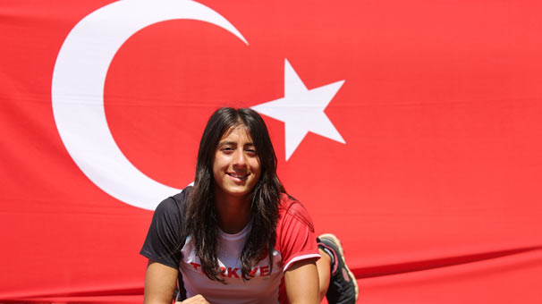 PKK'nın katliamından kurtuldu, dünya şampiyonu...