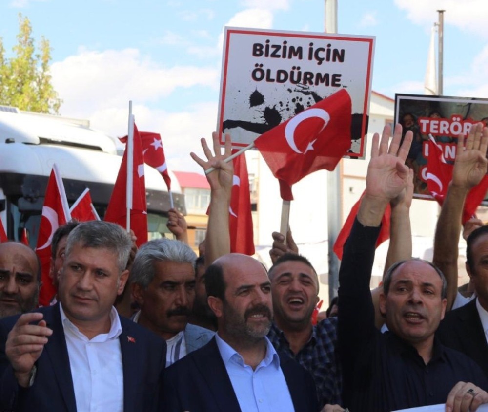 Terör örgütü PKK’ya tepkiler çığ gibi 