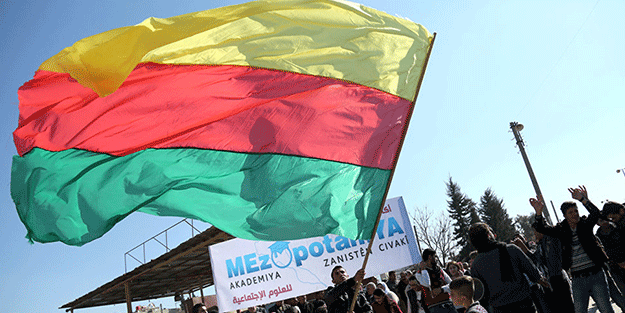 Terör örgütü PYD'nin Paris temsilciliği törenle açıldı