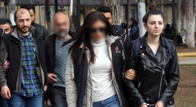 Terör örgütü YPG'yi öven dergi satan iki üniversiteli yakalandı