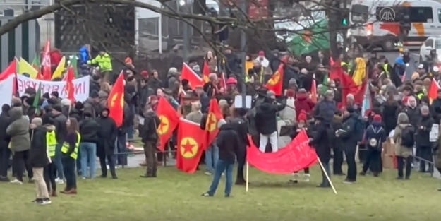 Terör yandaşlarından İsveç'te yeni provokasyon