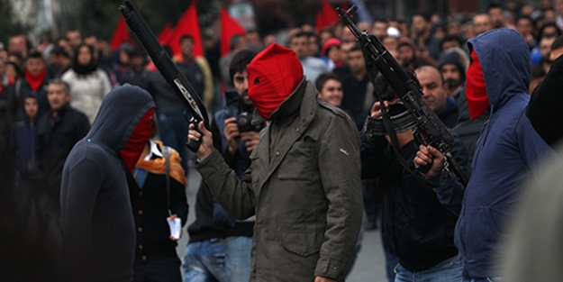 Terörde Esed bağlantısı: 52 DHKP-C'li Suriye'de!