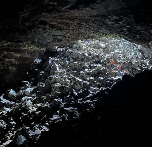 Terörden temizlendi ziyaretçi akınına uğruyor! Bu mağara göz kamaştırıyor