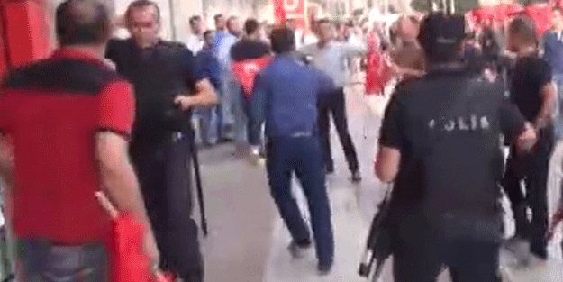 Provokatörler zor kaçtı!