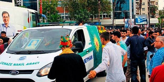 Terörist cenazesini belediye aracında taşıttıran Zeydan Karalar: Şehitlerimiz ve gazilerimiz için ne yapsak azdır!