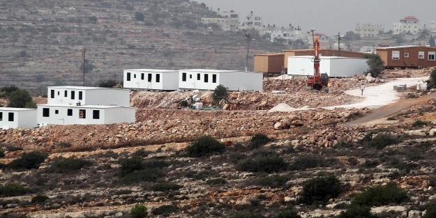 Terörist İsrail'in işgali genişliyor