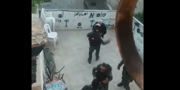 Terörist İsrail'in zulmü kameraya böyle yansıdı