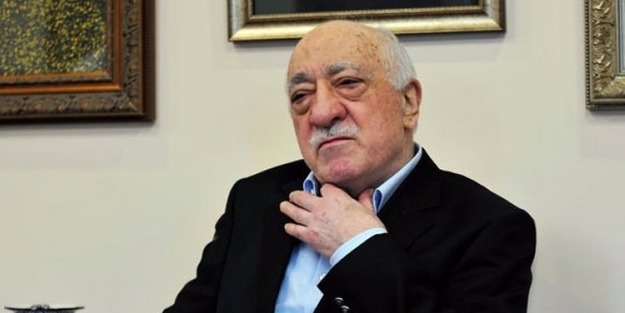 Teröristbaşı Gülen'den sahtekarlık