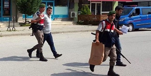 Gülen'e küfrettiği için 70 yaşındaki babasını vurdu!