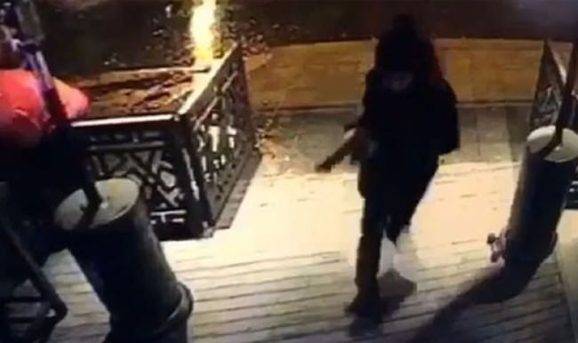 'Teröristin sağ ayağına dikkat!'