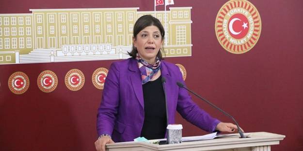 Utanmadı, AK Partili milletvekillerini istifaya çağırdı!