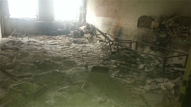 Teröristler birçok evi ateşe verdi