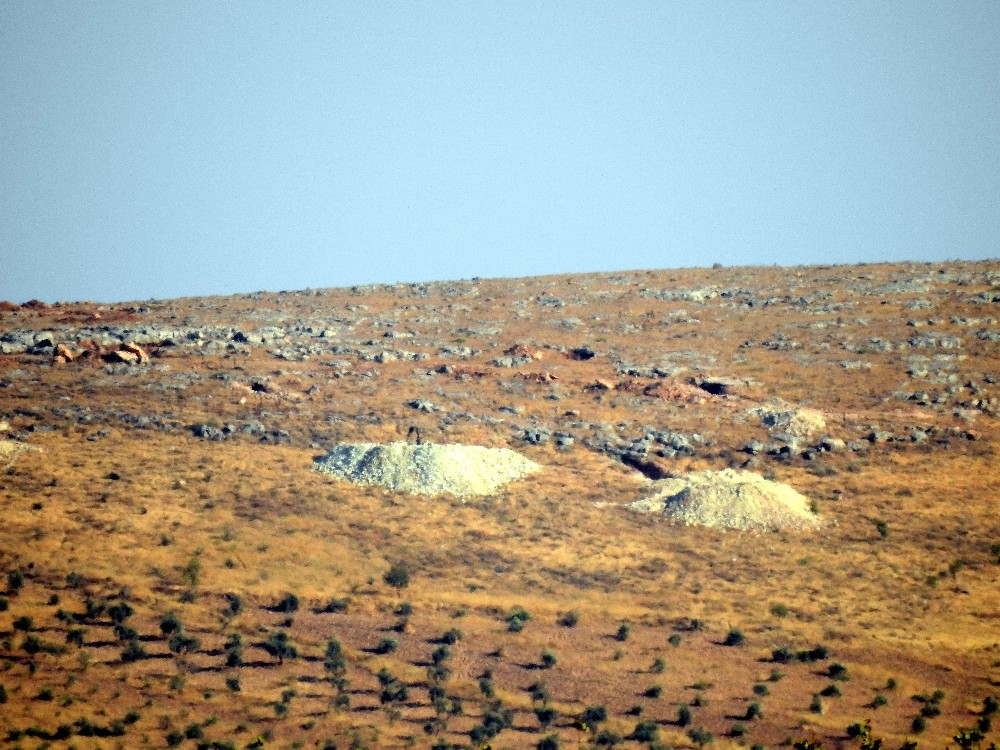 Teröristler hendekleri terk ediyor 