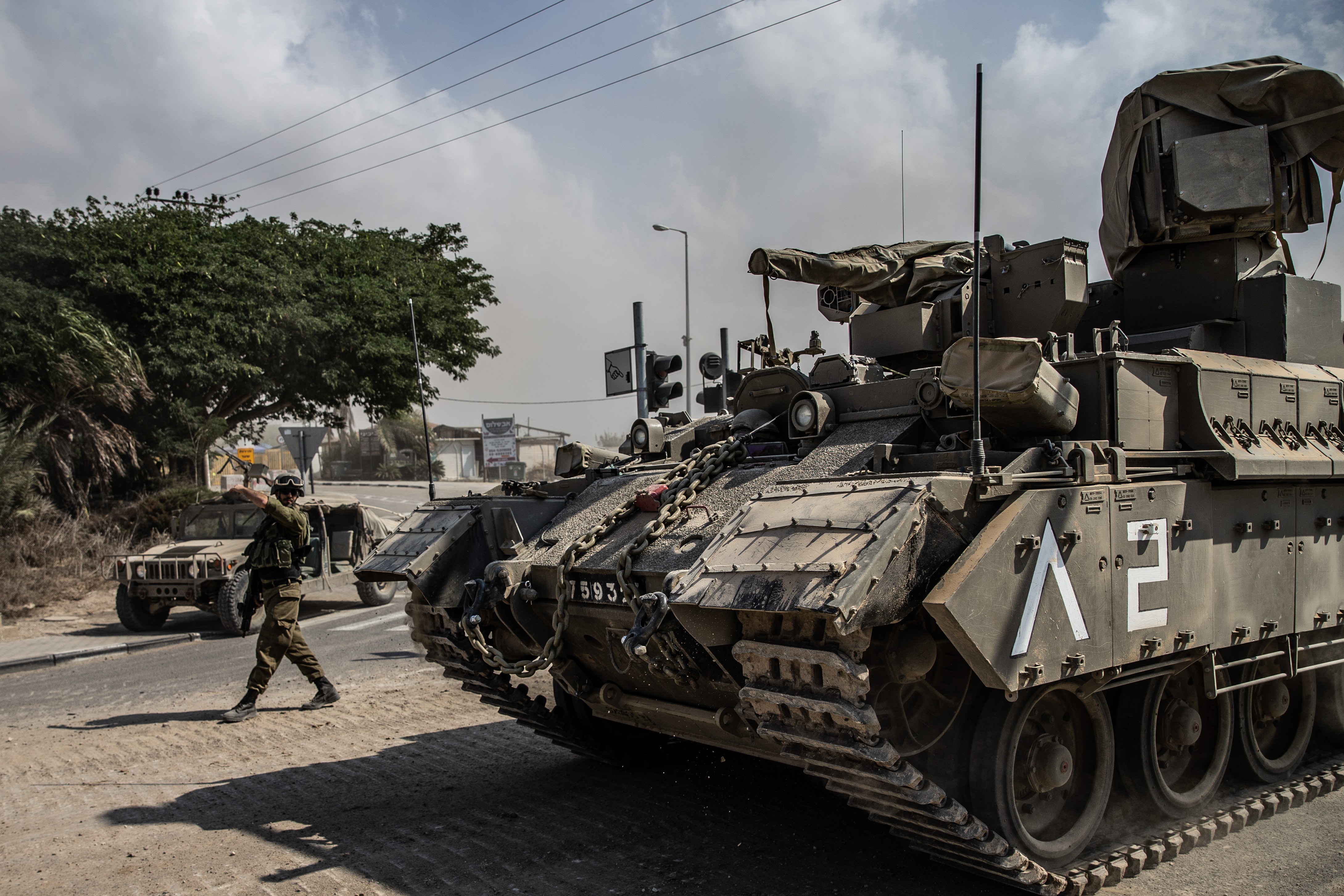 Teröristler yığınak yapıyor