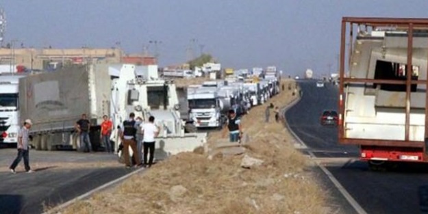 Teröristlerden ambulansa saldırı