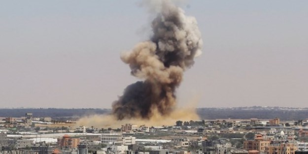 Teröristlerden Gazze'ye hava saldırısı