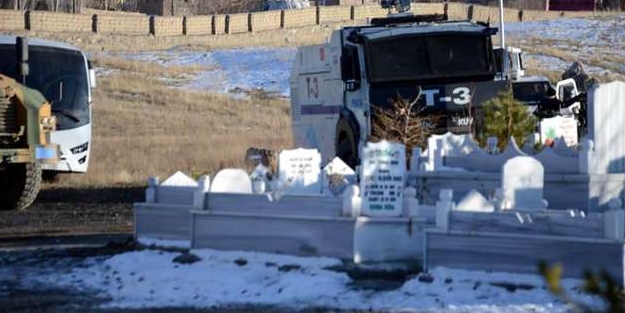 Teröristlere VİP mezar