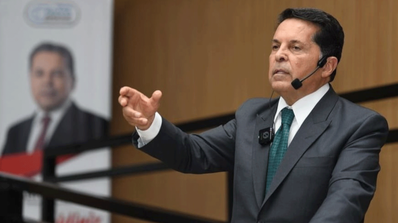 Teröristlerle çok sayıda telefon görüşme yapmıştı: Ahmet Özer'e istenen ceza belli oldu!