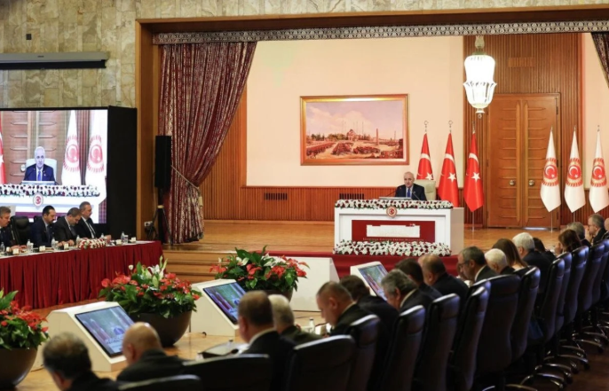 Terörsüz Türkiye düzenlemesinde sınırlar netleşiyor: Hainlere geçit yok, pişman olana adli kontrol!