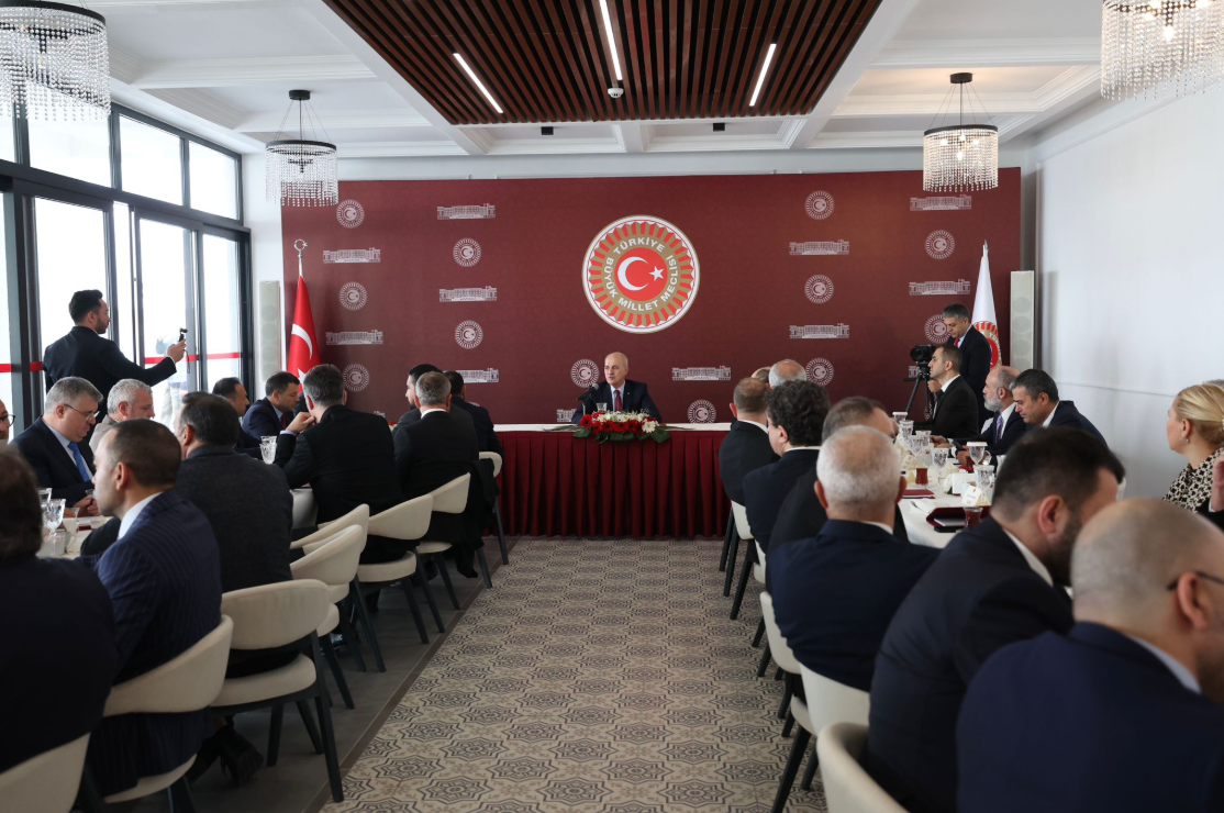  Terörsüz Türkiye hayat memat meselesidir! TBMM Başkanı Numan Kurtulmuş, genel yayın yönetmenleriyle İstanbul’da buluştu