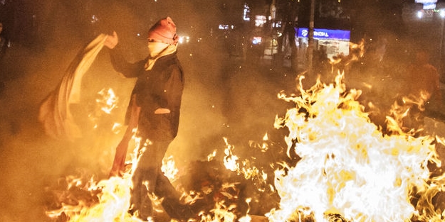 Terörü Teröristler terörle protesto etti!