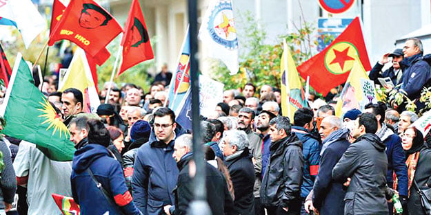 Terörün anası Haçlı Batı