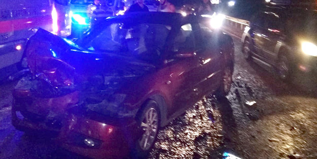 Ters istikamette giden otomobil dehşet saçtı! Ölü ve yaralılar var