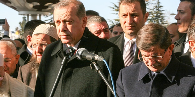 Teşekkürler Davutoğlu, teşekkürler Erdoğan… Adam gibi adamsınız!