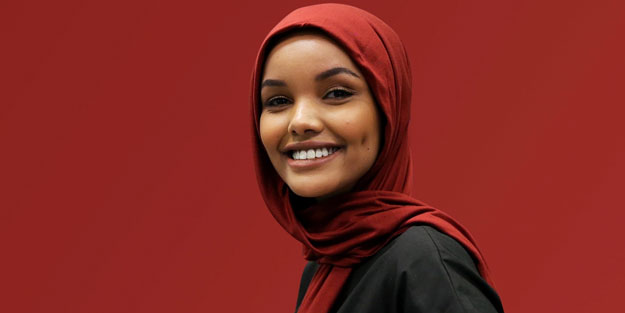 Tesettür üzerindeki emperyalist oyuna darbe! ‘Pişmanım’