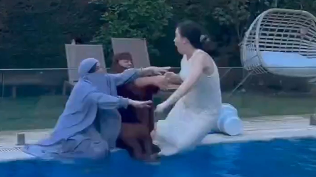 Tesettürü şov malzemesi yaptılar! Sosyal medya şaklabanlığına tepkiler çığ gibi