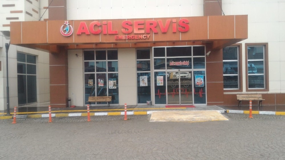 Tesiste rahatsızlanan yolcu hayatını kaybetti 
