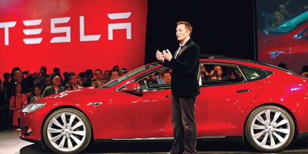 Tesla araç uygulamasına iki faktörlü kimlik doğrulaması getiriyor