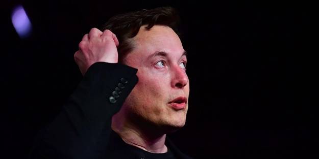 Tesla duyurdu! Başları dertte