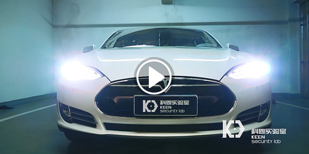 Tesla Model S'i böyle hacklediler