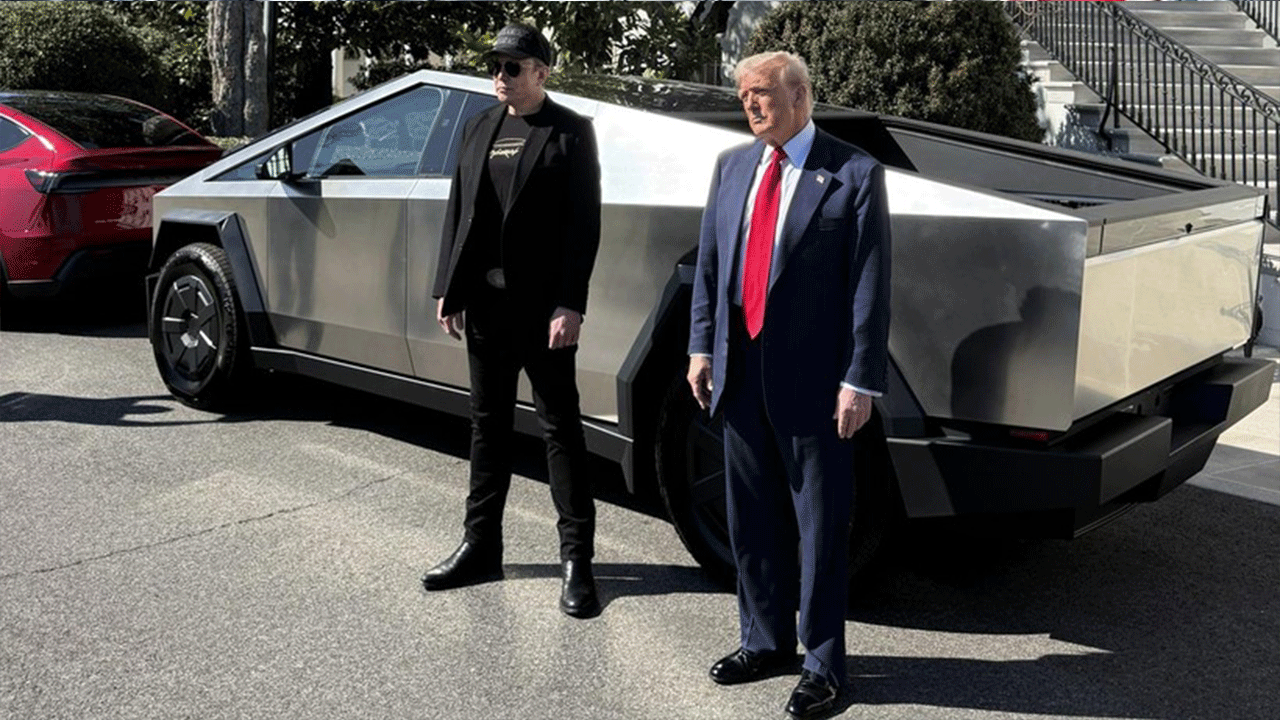 Tesla'da büyük düşüş! Trump'tan Musk'a destek: 'Yepyeni bir Tesla alacağım'