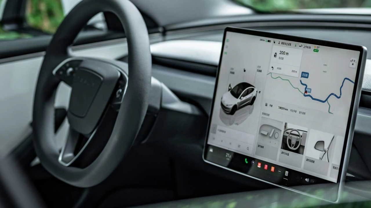 Tesla'nın başı dertte! 2.9 milyon araca FSD soruşturması