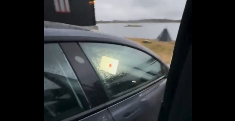 Tesla'nın o meşhur ‘gözcü’ ekranı ürküttü! Tesla’nın "Nöbetçi Modu" sizi her an izliyor olabilir!