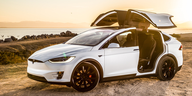 Tesla'nın son Türk müşterisi bakın kim oldu