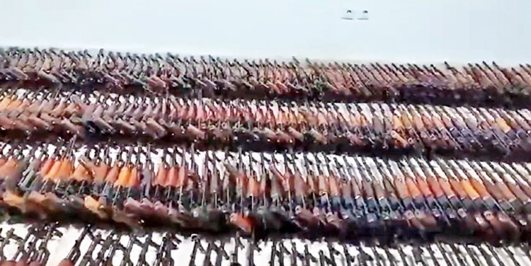 Teslim olan PKK'lı terörist cephaneliği ele verdi… Son dönemlerin tek seferde ele geçirilen en yüksek miktarı.. AK-47… Hepsi sıfır