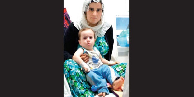 Tespih tanesinin deliğinden yaşama tutundu