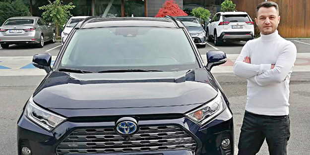 Test sürüşü! Yolların keyfini RAV4’le çıkarın