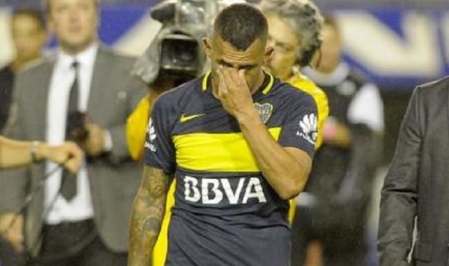 Tevez son maçına çıktı, gözyaşlarına engel olamadı