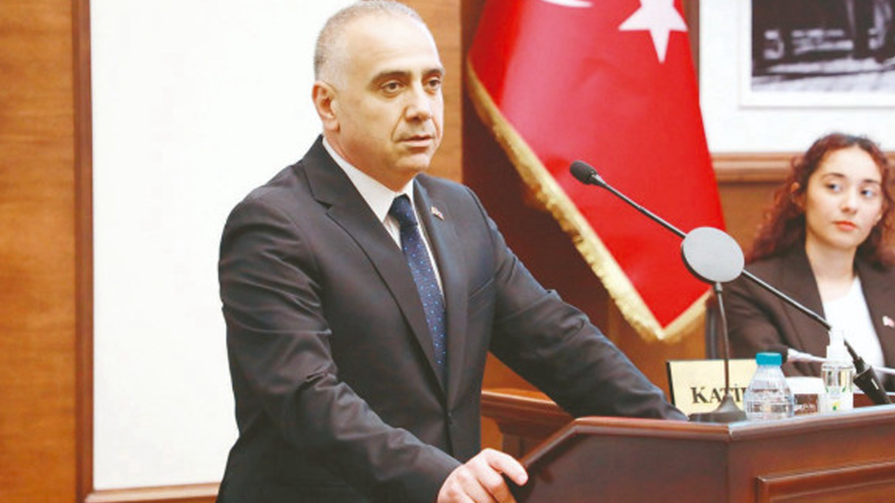 Tezgaha bakın: CHP'li Belediyede başkan vekili rüşvet kuryesi çıktı!