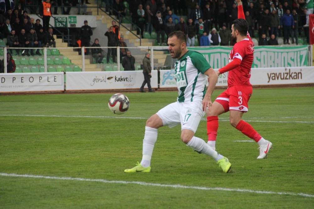 TFF 1. Lig: Giresunspor: 0 - EH Balıkesirspor: 2 (İlk yarı sonucu) 