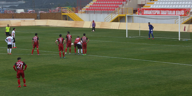 TFF 1. Lig'inde Ümraniyespor liderlik koltuğuna oturdu