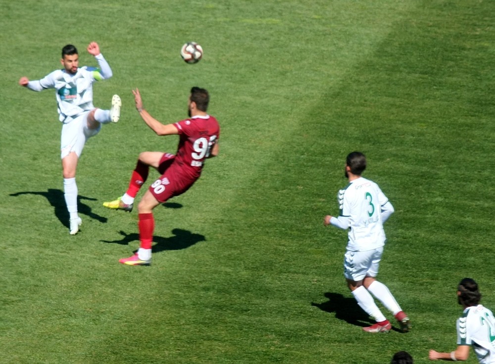 TFF 2. Lig: Bandırmaspor Baltok: 3 - Konya Anadolu Selçukspor: 3 